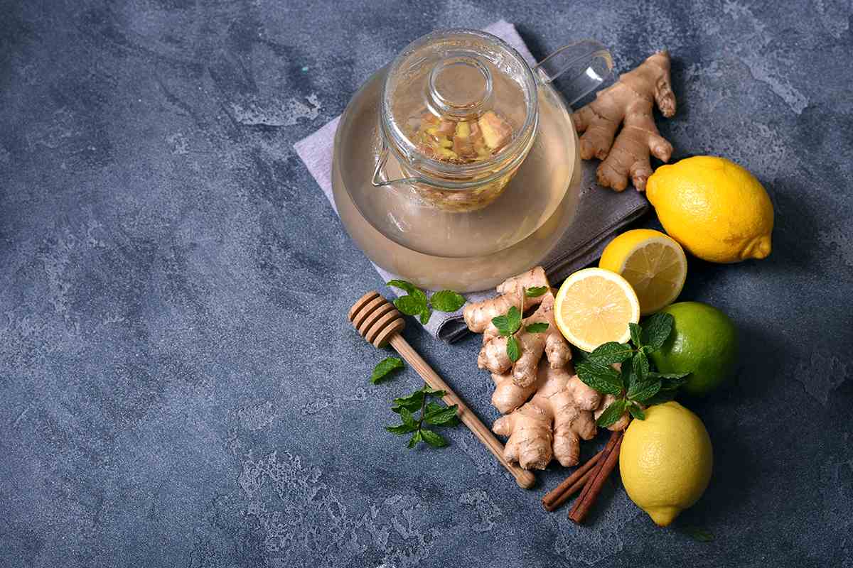Здравословен чай от джинджифил и лимон